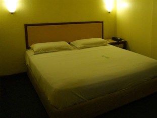 Golden Asean Hotel 2*